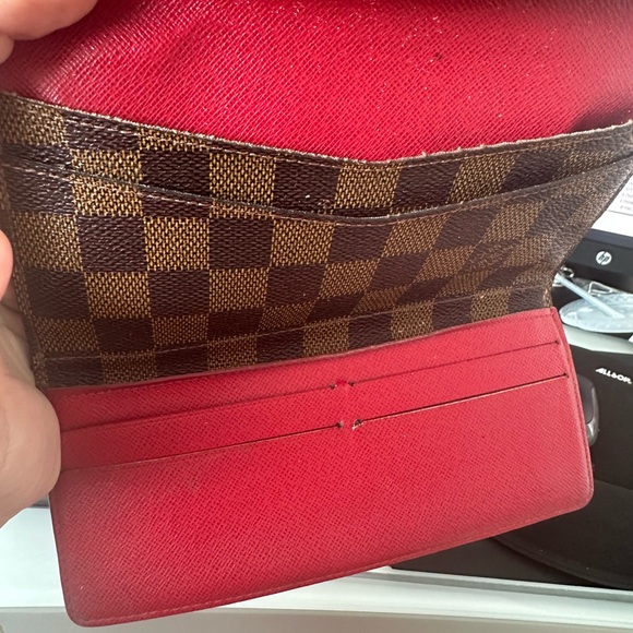 Louis Vuitton Wallet - Picture 9 of 12